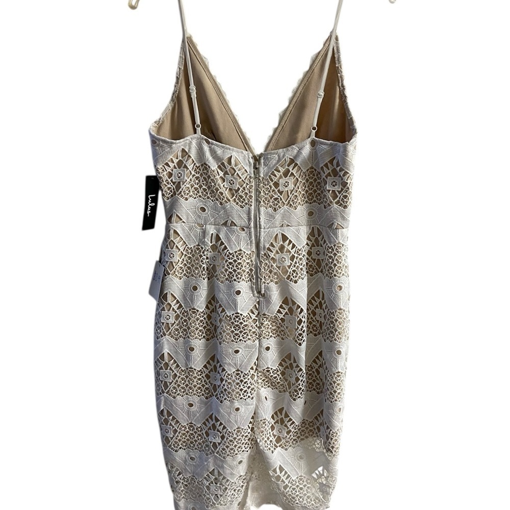 Lulu's white Cream Lace Dress mini Large NWT - Picture 2 of 6